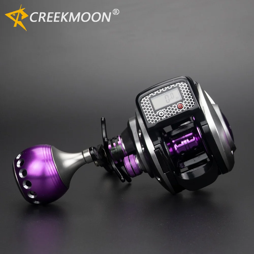 Carrete baitcasting mar con pantalla digital impermeable