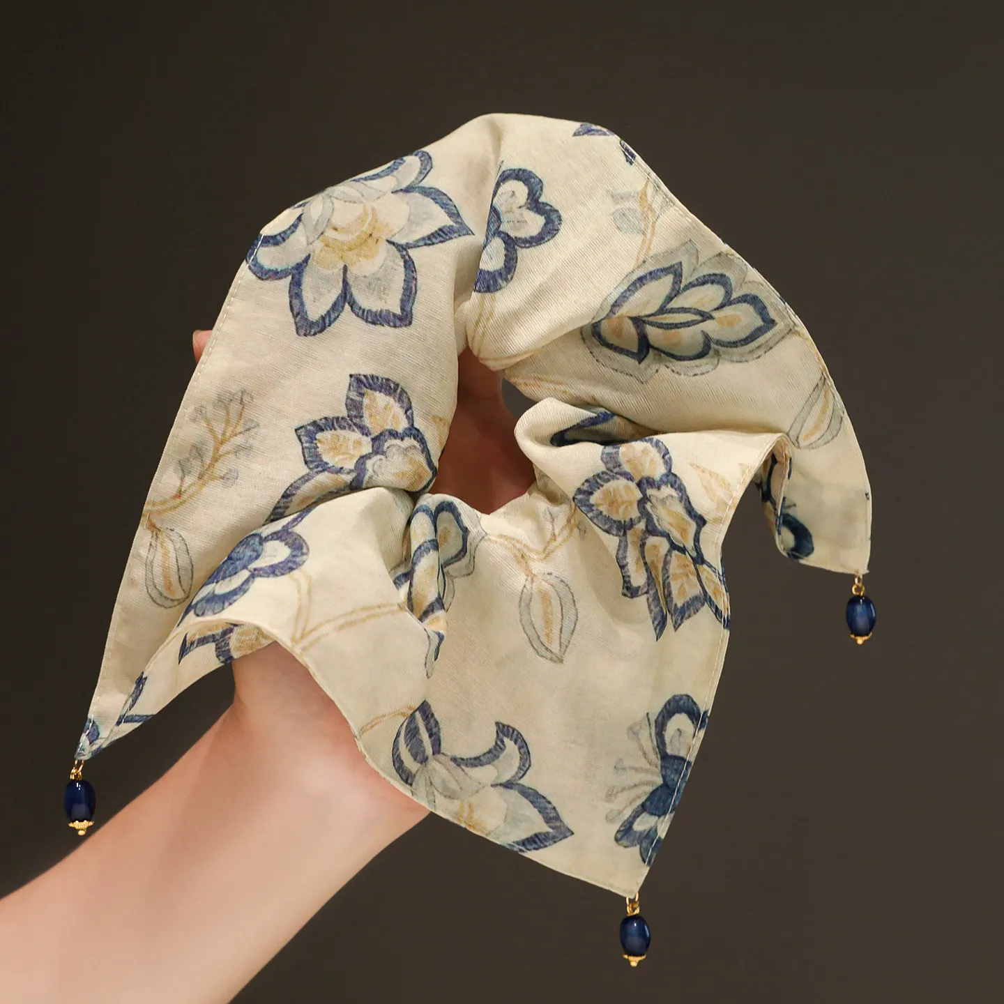 Chinese Style Elegant Gold Floral Fabric Square Scarf Scrunchie Oversized Elastic Hair Tie With Bead Pendant Hair Accessories