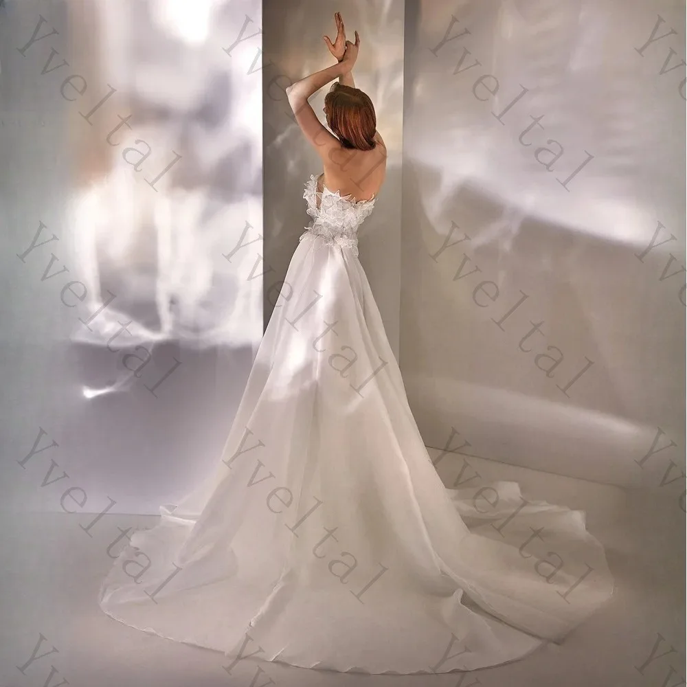 Customized Graceful Temperament Sleeveless A-Line Wedding Dresses Strapless 3D Flowers Fascinating Princess Bridal Gown