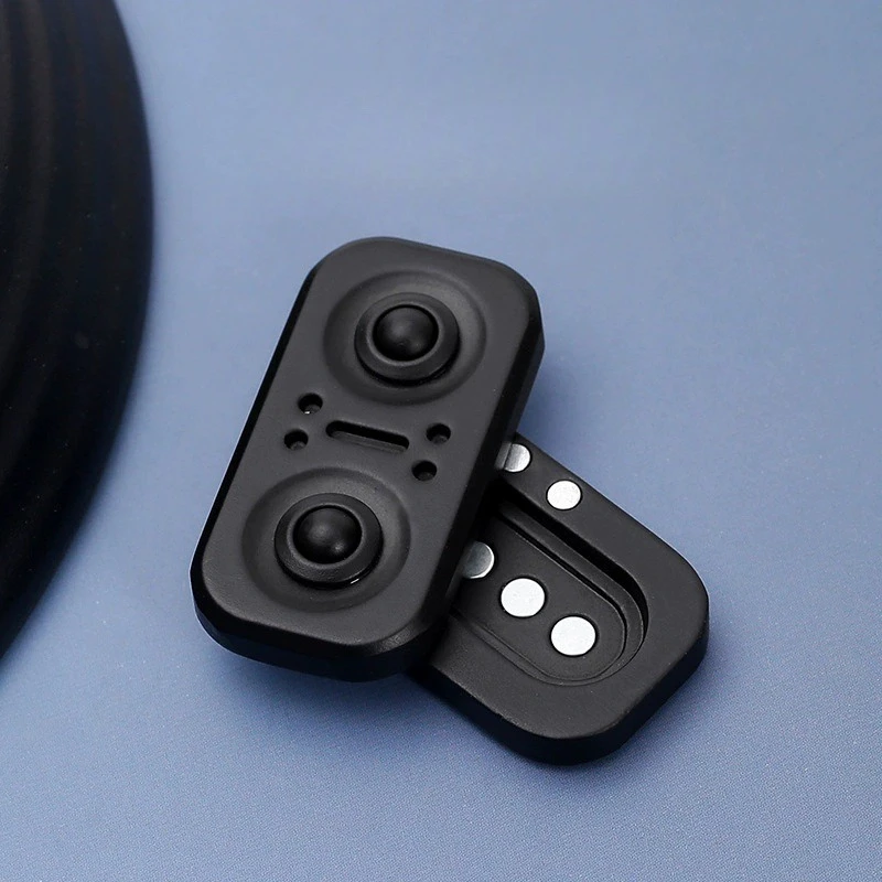 Gufo Spingendo Carte Fidget Spinner EDC In Lega di Zinco Rotante In Metallo Punta Delle Dita Giroscopio Agitarsi Giocattoli Giocattolo Alleviare Lo Stress 1 pz