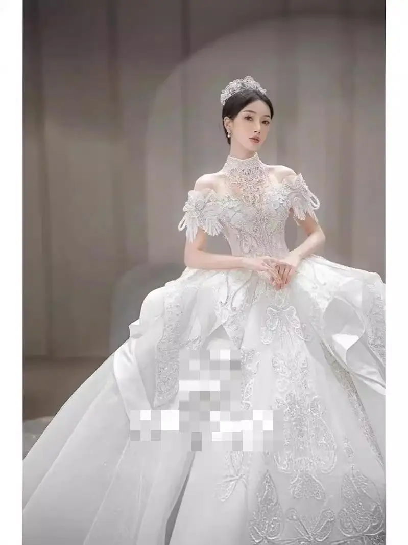 One Shoulder Wedding Dress Bride's Main Veil Light Luxury Niche Luxury High-end Luxury Embroidery Large Tail Luxury Customized