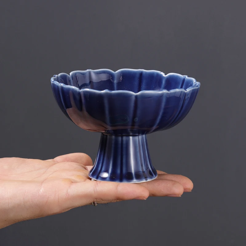 

High Footed Chinese Afternoon Pastries Dried Fruit Plates Ceramic Fruit Plates