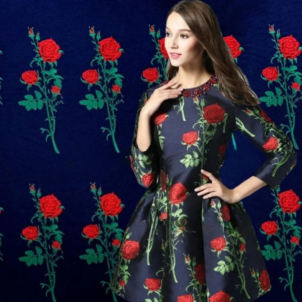 

Окрашенная в пряжу жаккардовое розовое платье, ветровка, модный европейский брендовый дизайн для шитья, оптовая продажа, материал, ткань на метр, одежда