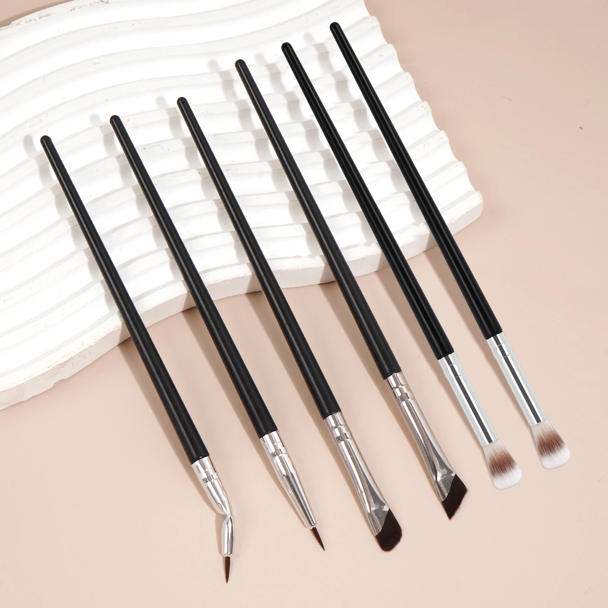 MAANGE-Juego de brochas de maquillaje para ojos, 6 uds., brocha para sombra de ojos, corrector de cejas, delineador de ojos, mezcla cosmética, herramientas de maquillaje para detalles
