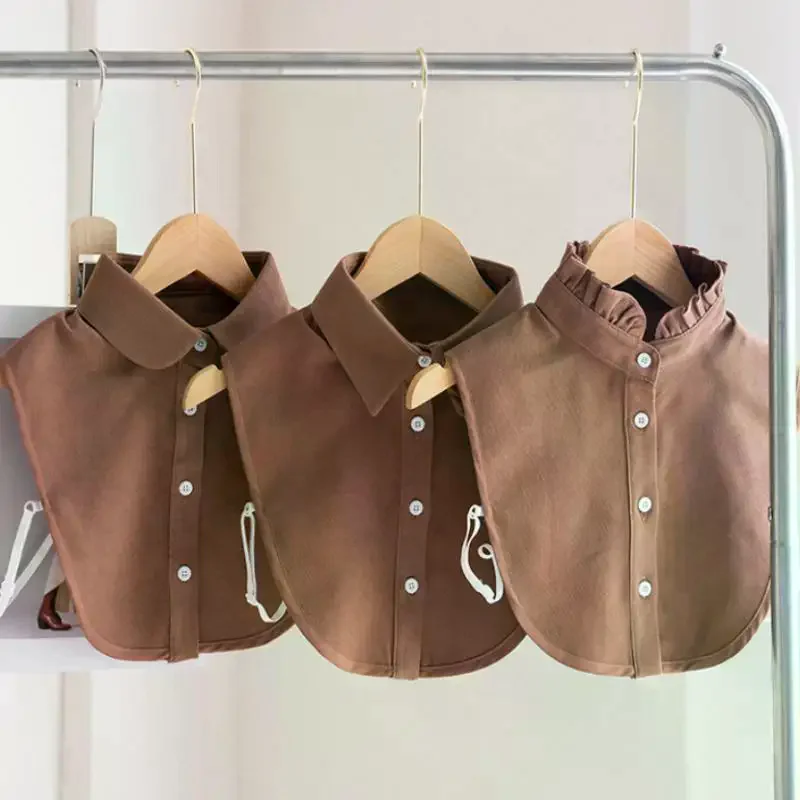 قميص نسائي عتيق بياقة صناعية بنية دافئة وأنيقة مثالي لطبقات ملابس غير رسمية قميص على الطراز العتيق، ياقات قابلة للفصل #3