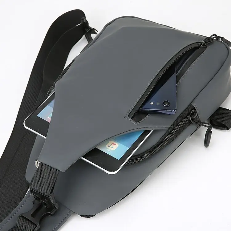 Men's Lightweight Waterproof Chest Bag - Nylon - alternate angle