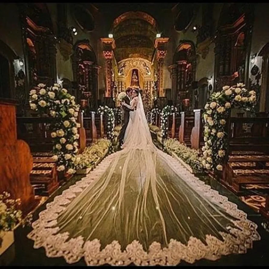 

White ivory 5-meter-long wedding veil with a thin veil for brides, comb wedding accessories