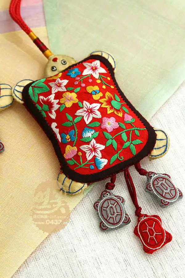 Korean Hand-embroidered Longevity Turtle Original Imported Hanbok Pendant Korean Pendant Car Pendant