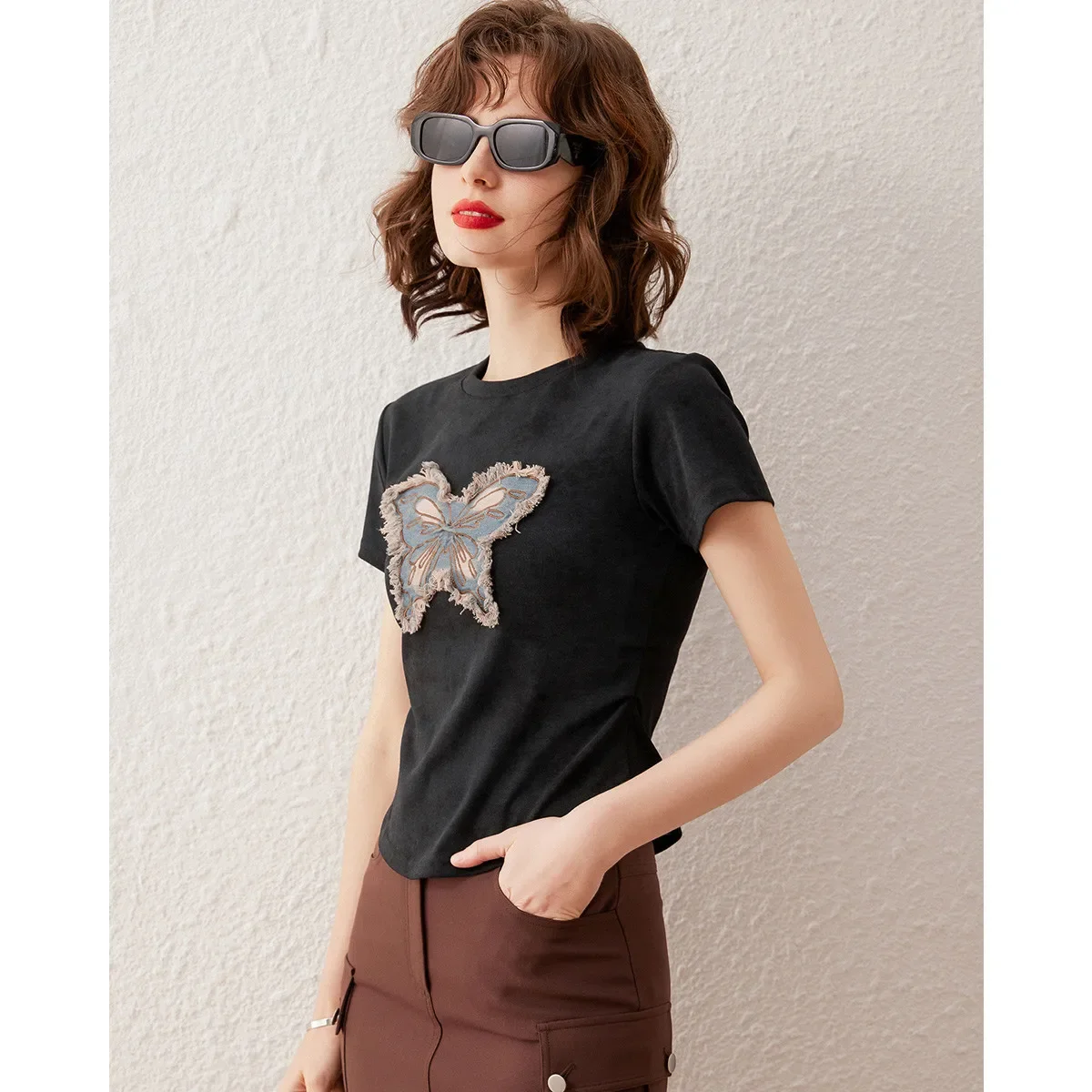 LOUIS YAO Women Tee Fashion Butterfly Washed Embroidery Summer T-shirt 2024 Casual O Neck Short Sleeve Slim Fit Pullover Top