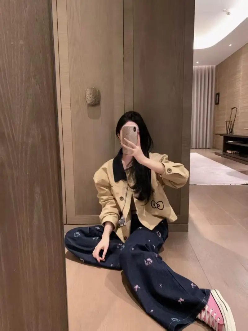 Hello Kitty Top Cappotto Ragazze Bella Giacca retrò a maniche lunghe Y2K Felpa Hot Cartoon Risvolto Casual Versatile Abbigliamento da lavoro da strada