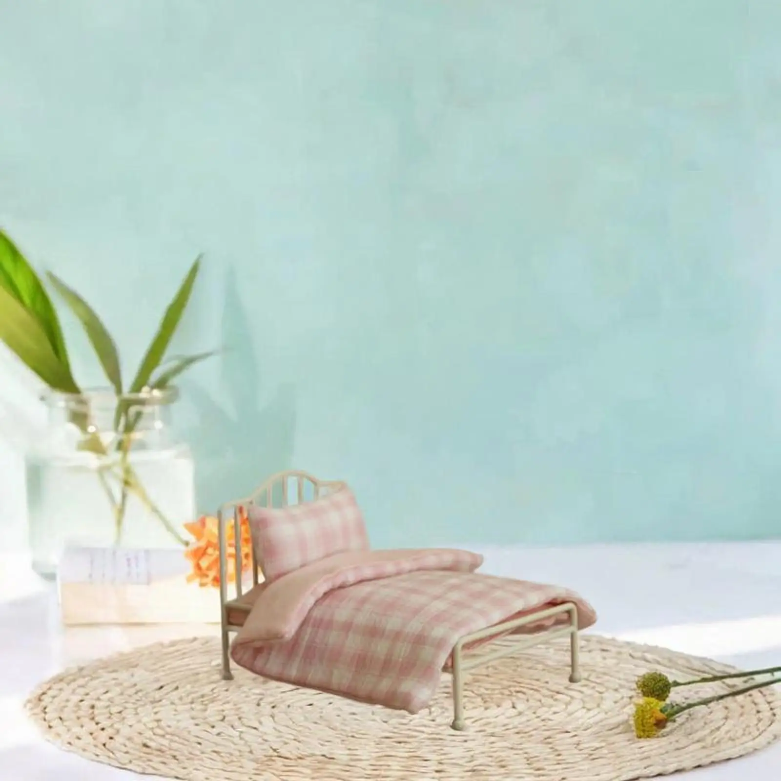 Cama en miniatura para casa de muñecas, muebles para casa de muñecas 1:12