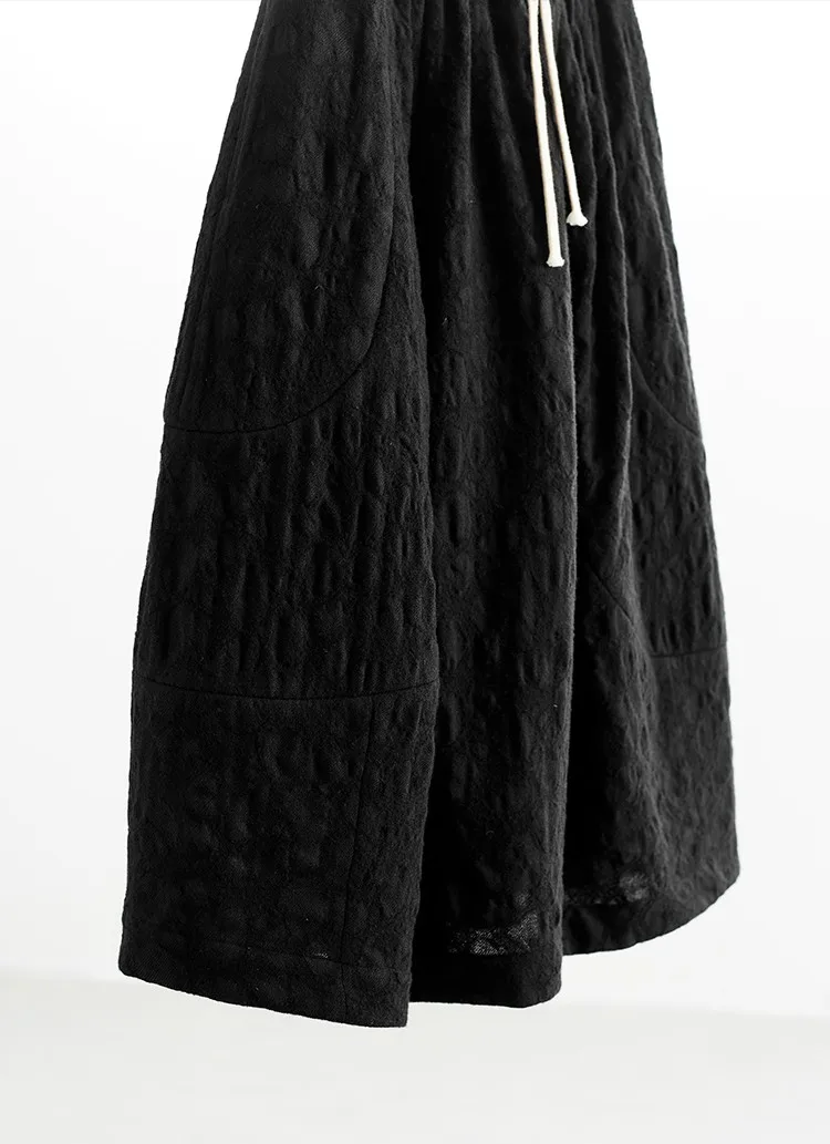 Versatile Umbrella Skirt~Autumn and Winter 100% Wool Jacquard Skirt for Women, Black Flower Bud Skirt