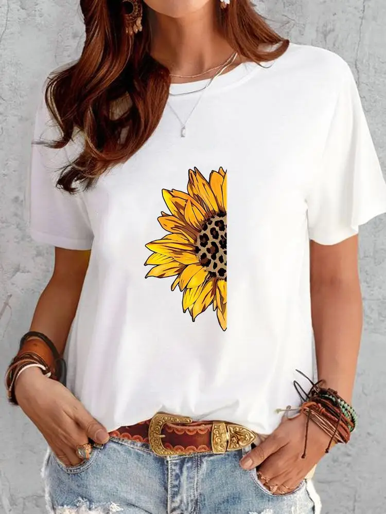 

Flower Watercolor Style Trend Fashion Clothing Ladies T Print T-shirts Women Casual Female Short Sleeve Clothes Graphic Tee