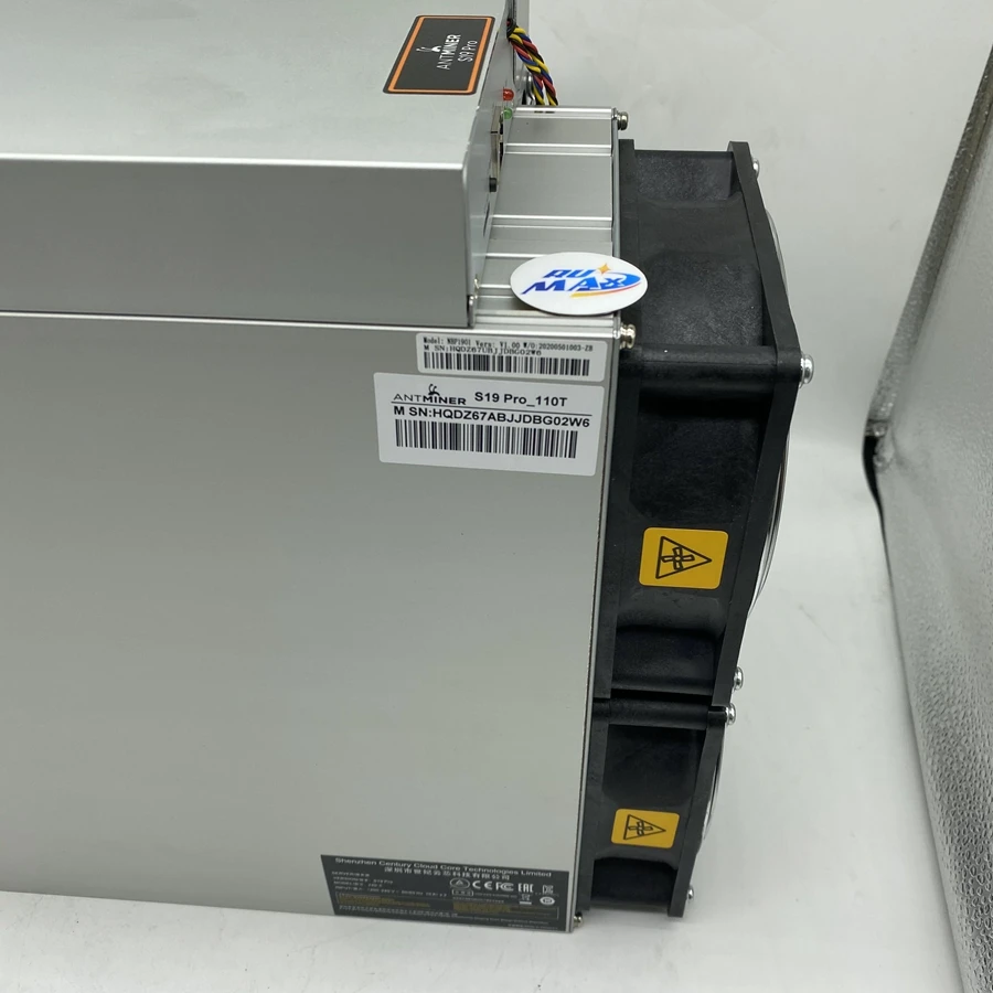 Antminer S19PRO 110TH/s Bitcoin ASIC Miner 29.5J/TH Ultra-Low Power Built-in 220V PSU High-Efficiency Fast Shipping