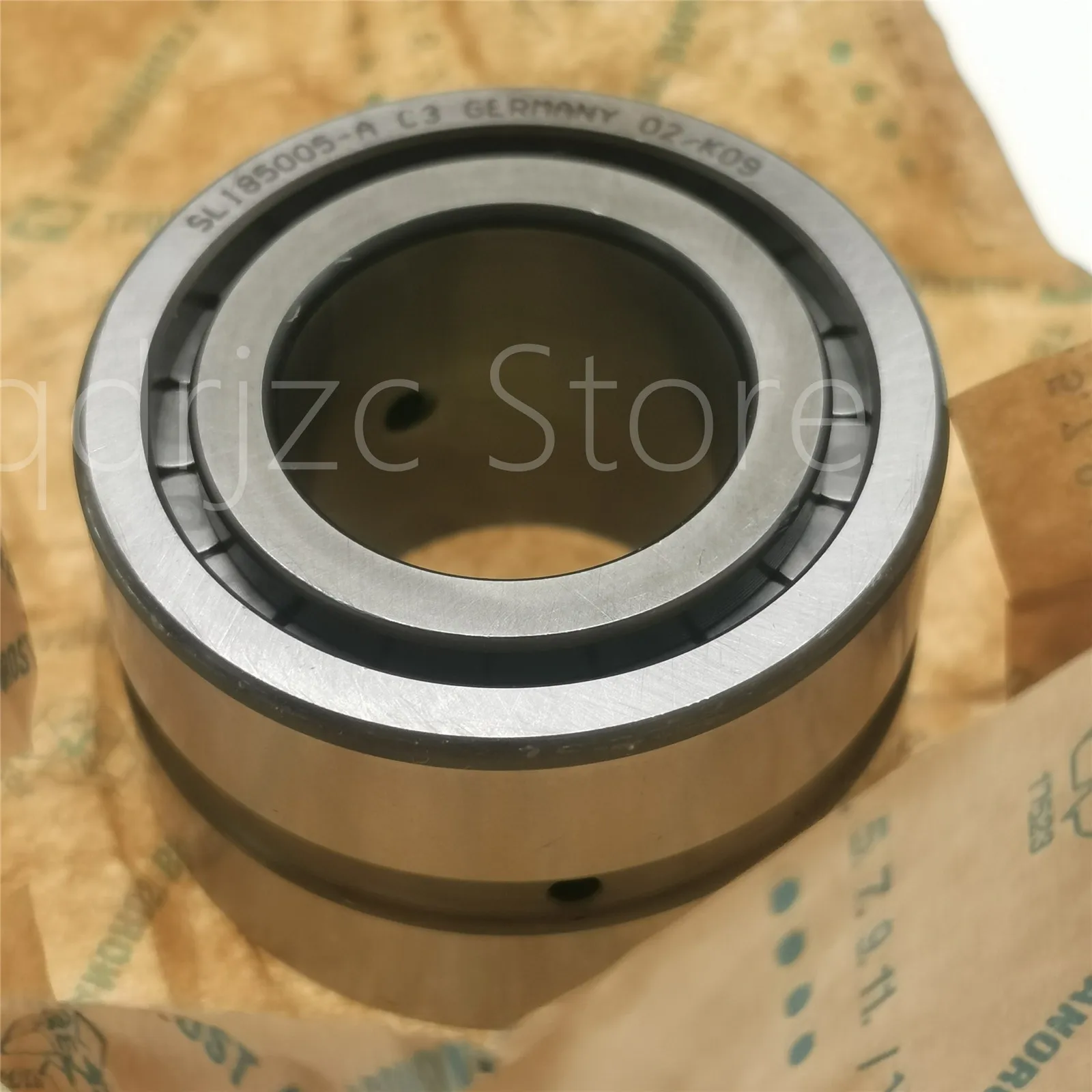 Fully loaded cylindrical roller bearing SL185005-A-C3 = NNCF5005V/C3 25mm X 47mm X 30mm