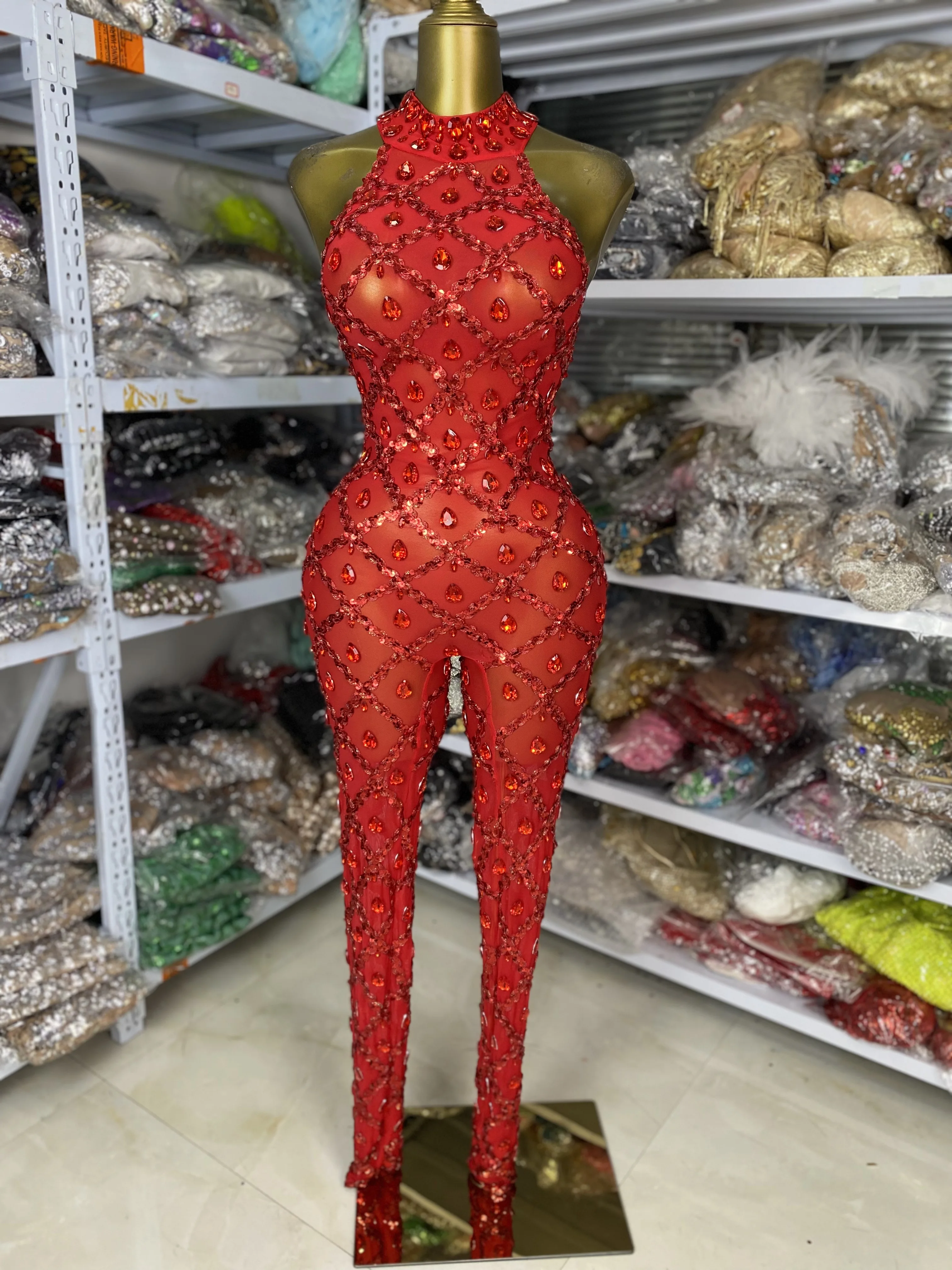 

Женские красные сетчатые комбинезоны со стразами и блестками, вечернее клубное вечернее платье для официальных мероприятий, платье певицы, оптовая продажа, дропшиппинг