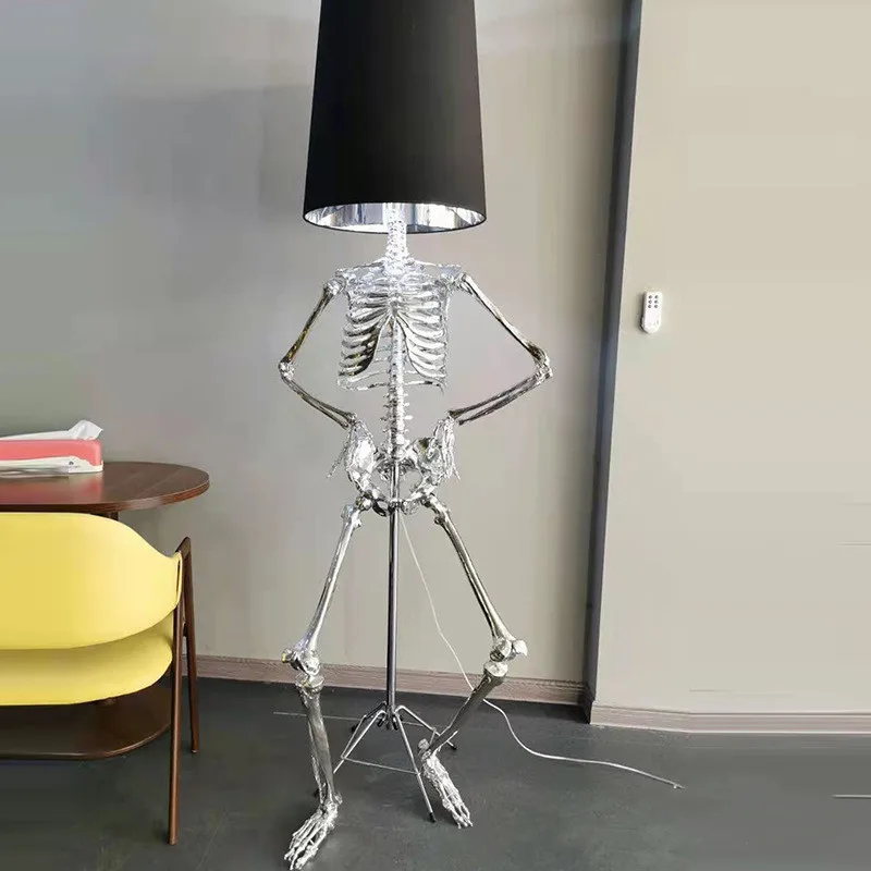 Skull humanoid art floor lamp, home design engineering hotel club personalized vertical lamp