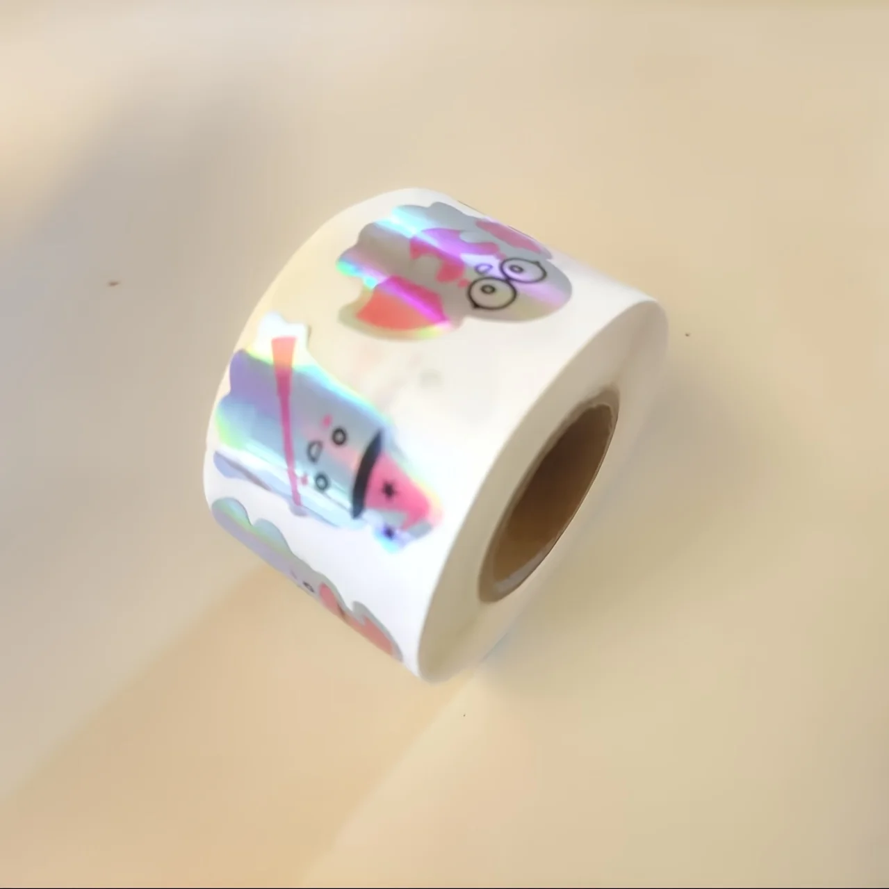 Lebendige Regenbogenfarben und schillernde glänzende Halloween-Aufkleber – gruselige Designs – langlebige Papier-Klebeetiketten für die Geschenkverpackung – Detail 4