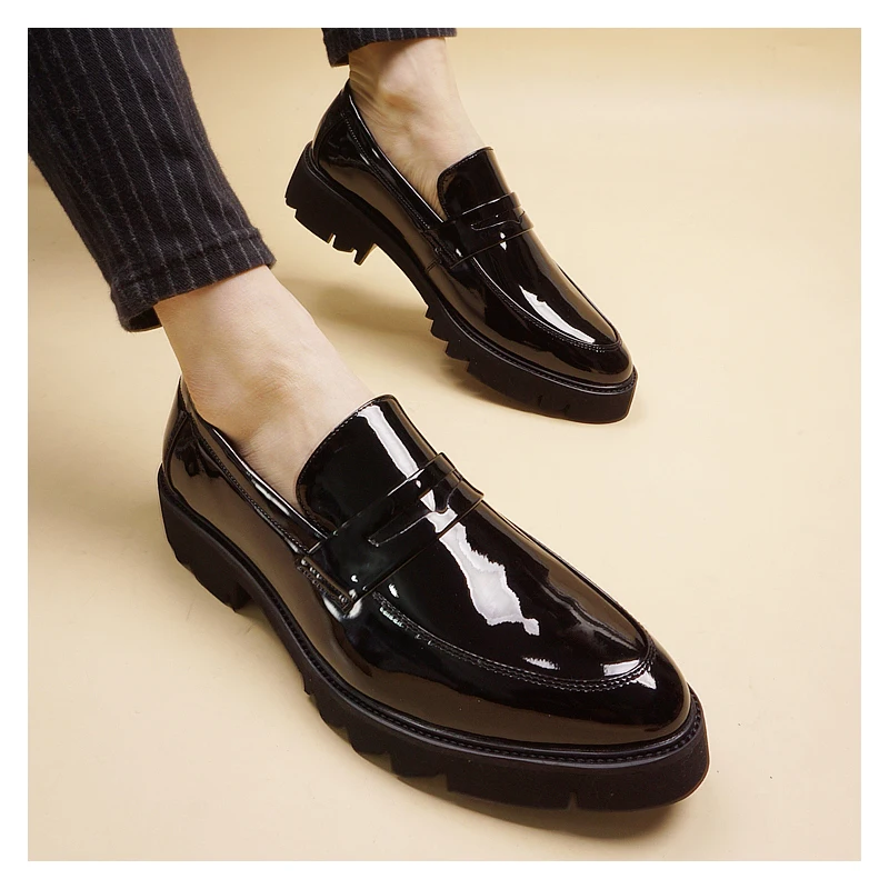 

Мужская модная лакированная обувь для свадебной вечеринки, туфли без шнуровки для вождения, черные модные лоферы на платформе, дышащая джентльменская обувь