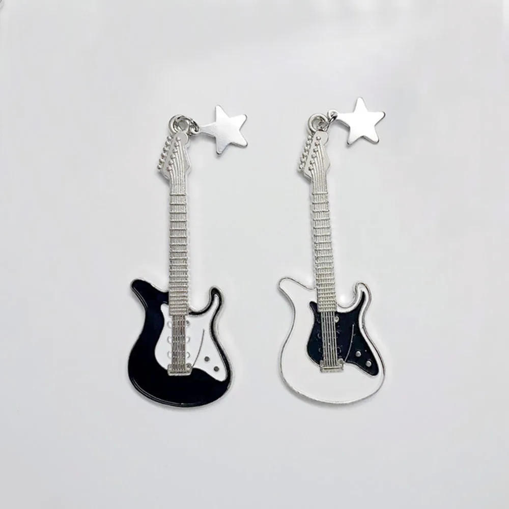 Y2K Star Guitar Hair Clip Black White Metal Bangs Clip Cool Girl Hairpin Creative Woman Barretes Side Clip Headwear Gifts 2024