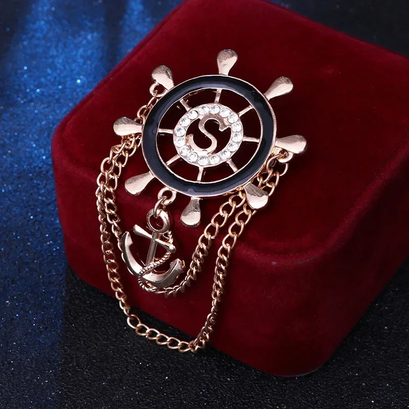 New Crystal Rudder Brooch Anchor Rhinestone Tassel Chain Lapel Pin Men\'s Suit Collar Pins Fashion Brooches for Women Jewelry