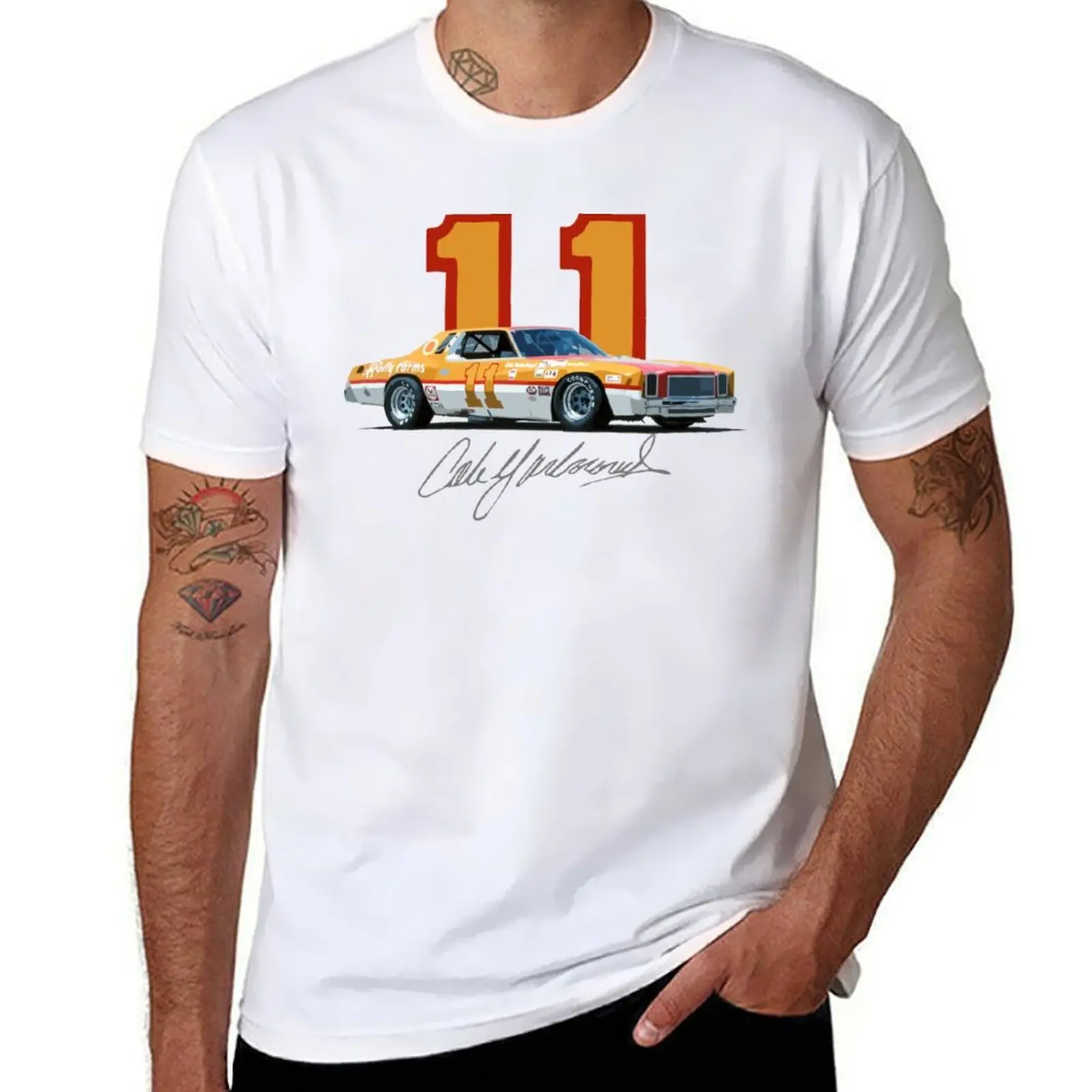 

Cale Yarborough 1977 Race Car T-Shirt man t shirt summer t shirt man casual t shirts for man cotton funny T-shirt