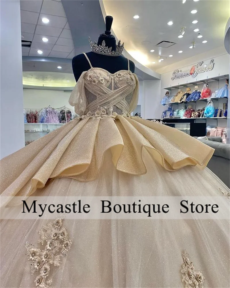 Champagne Lace Flower Princess Quinceanera Dresses 2024 Off Shoulder Sparkly Beaded Appliques Ball Gown Sweet 16 Dresses Vestido