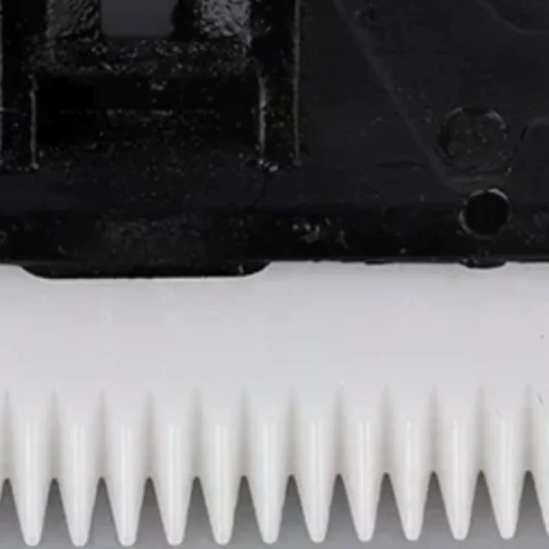 

1 шт., керамический зажим для резки лезвий, беспроводная машинка для стрижки с 2 отверстиями, подходит для машинки для стрижки волос, триммер, аксессуары для бороды