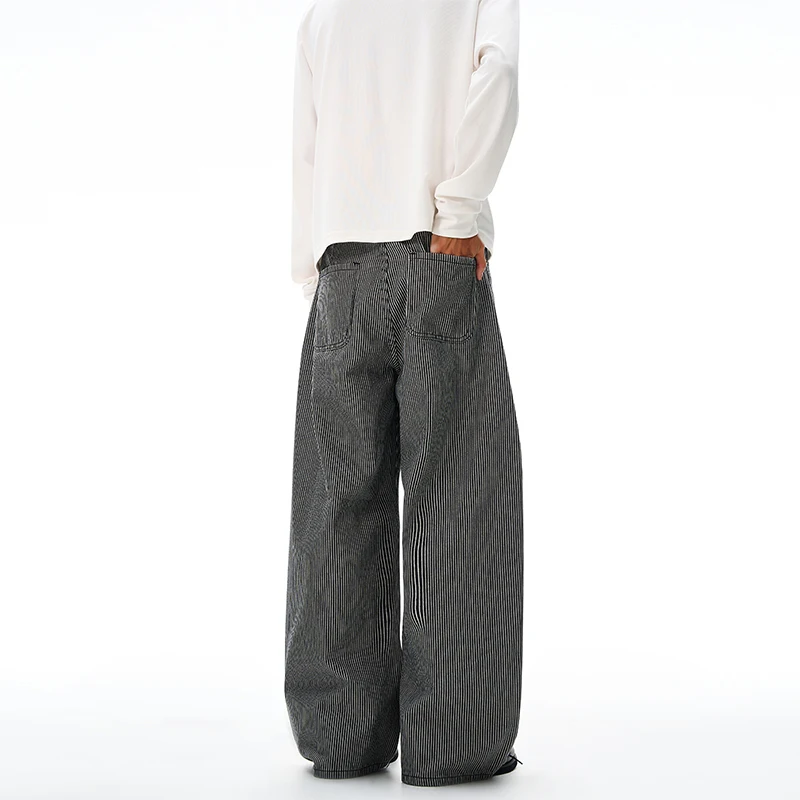 

2025 Autumn/Winter Retro Stripe Printed Jeans for Men, Loose Straight Tube Curved Knife Version, Versatile Couple Long Pants