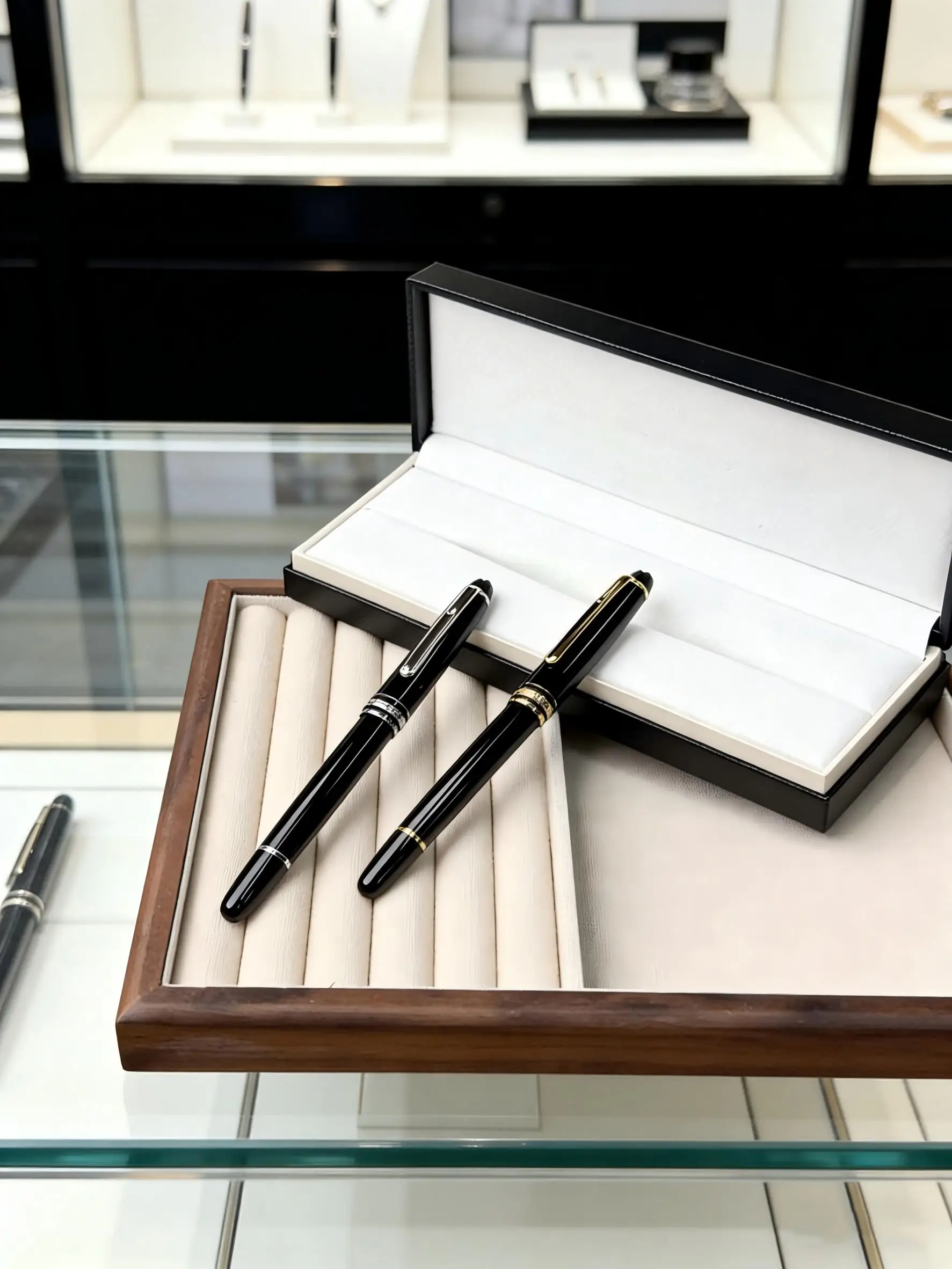 

High-quality Classic Fountain Pen Ballpoint Pen Gel Pen Universal Business Fountain Pen A Great Gift for Dad or Boyfriend