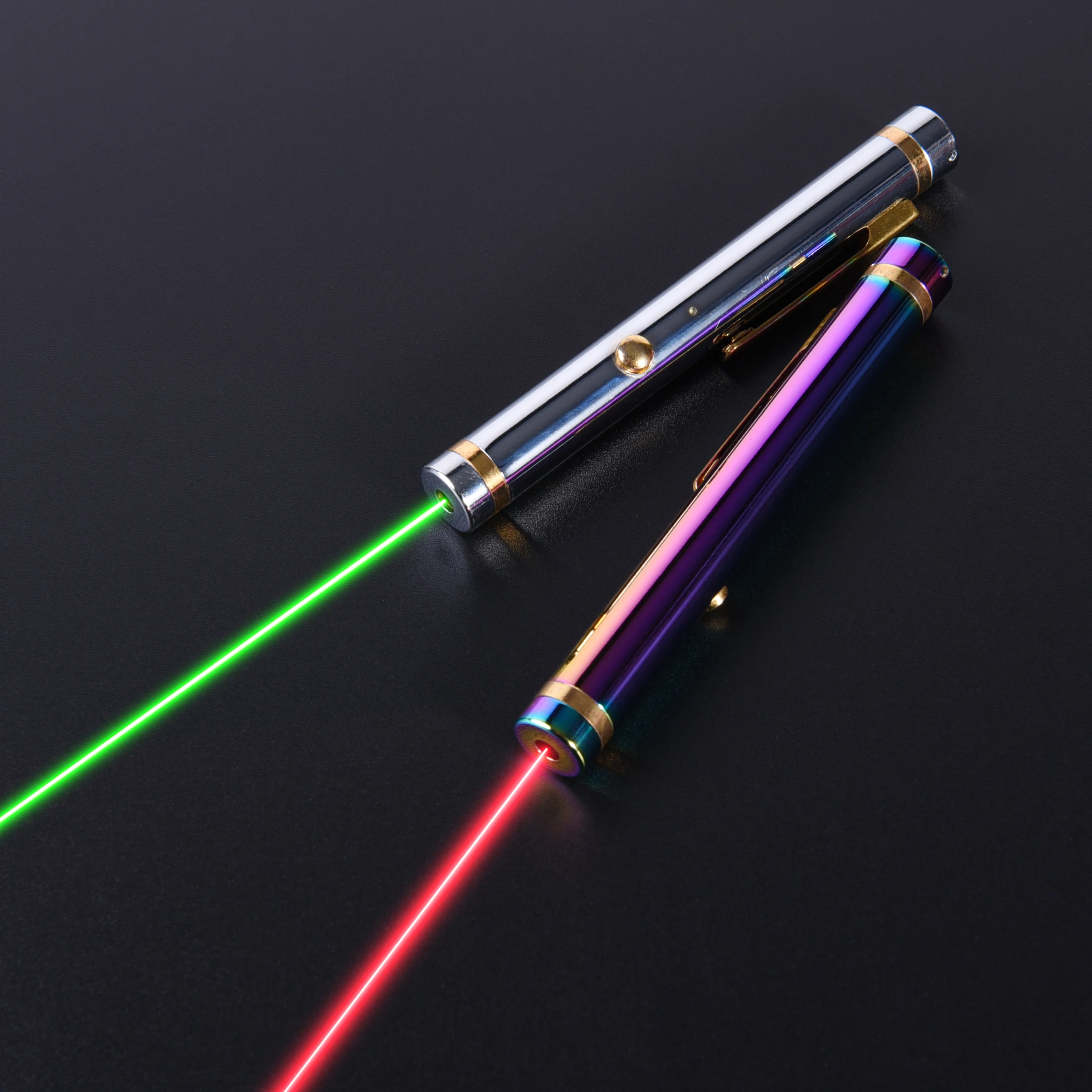 Laser pointer sales Department Laser pen infrared ray pointer USB charging green laser pointer, coach to explain laser