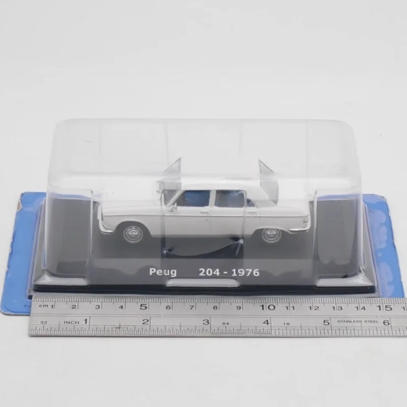 

Diecast IXO 1:43 Scale Peug-204 1976 Simulation Alloy Car Model Classics Adult Souvenir Gift Static Display