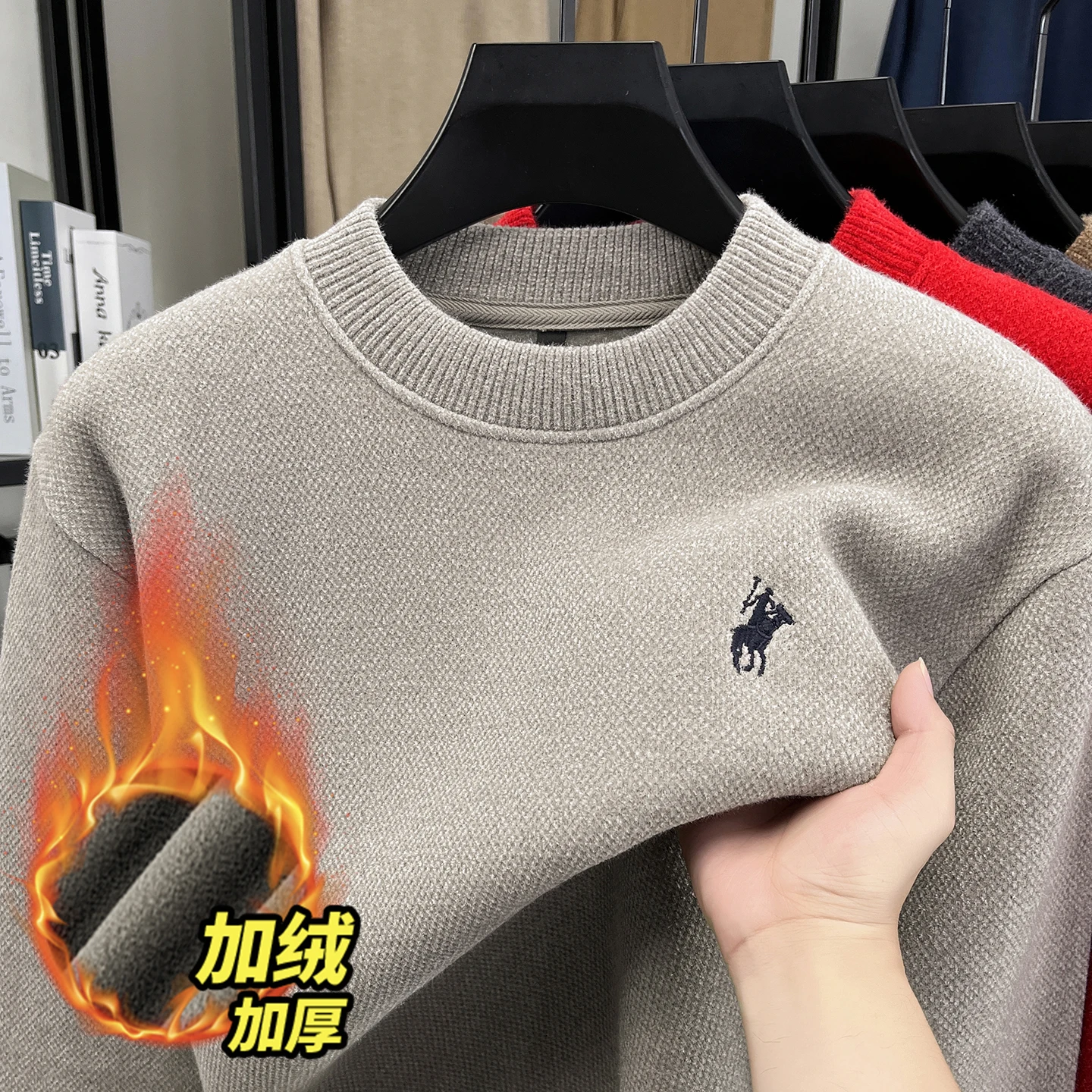 

2025 New Model Integrated Velvet and Thickened Men's Sweater Winter Chenille Warm Base Semi High Neck Knitted Sweater Top