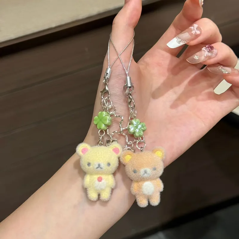 Cute Rilakkuma Flocked Mini Bear Modeling Four-Leaf Clover Keychain Phone Backpack Pendant Collectible Car Decoration Toy Gifts