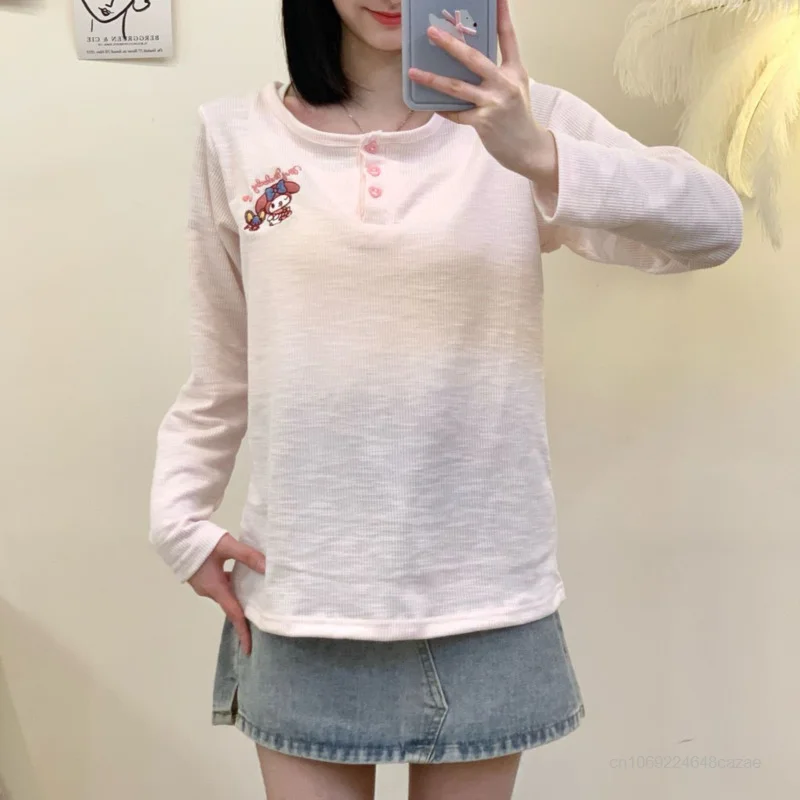 Sanrio Kuromi Melody primavera nuovi vestiti manica lunga Tees Cartoon Cinnamoroll stile giapponese dolce t-shirt Y2k donne carino top