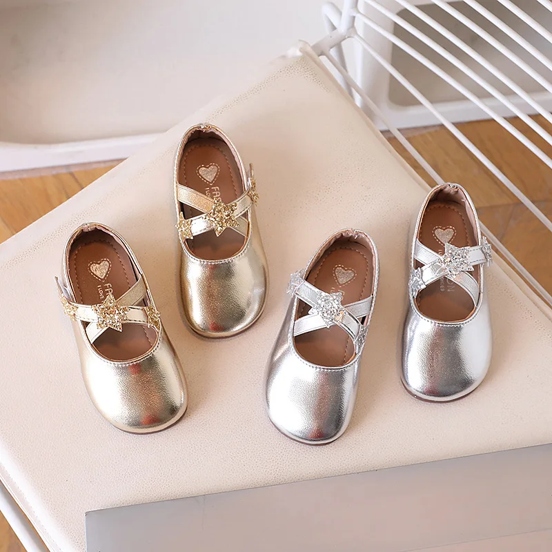 

메리제인 Обувь для девочек, весна 2024, новая модная детская обувь, трендовая обувь принцессы, универсальная обувь Мэри Джейн на мягкой подошве, вечерние платья для девочек