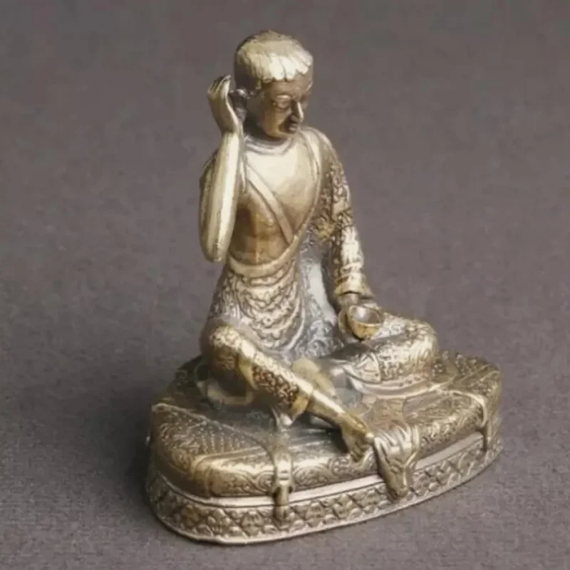 Brass Old Statue Chinese Handmade Milarepa Buddha Statue Delicate Antique