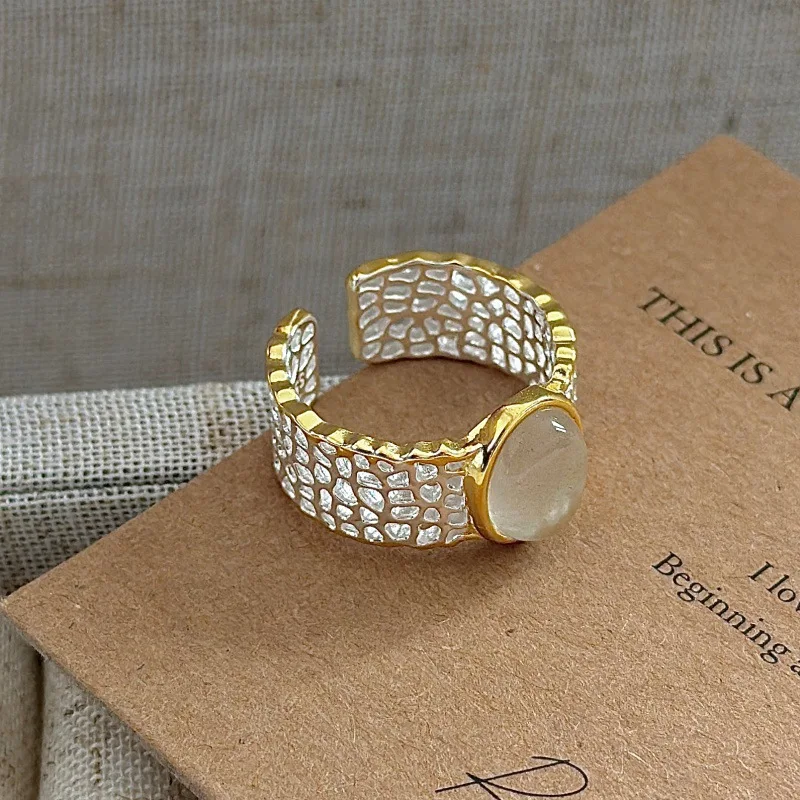 

[Cciris.Com] S925 Silver Two-Tone Chalcedony Ring Japanese Vintage Minimalist Wholesale Stacking Jewelry for Women