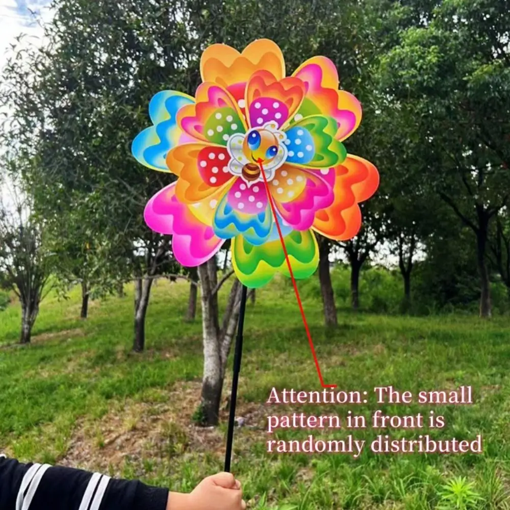 دوامة رياح متعددة الأنماط على شكل حشرات براقة، دوامة رياح كرتونية مزدوجة الطبقات دوارة، ألعاب تقليدية للحدائق والساحات