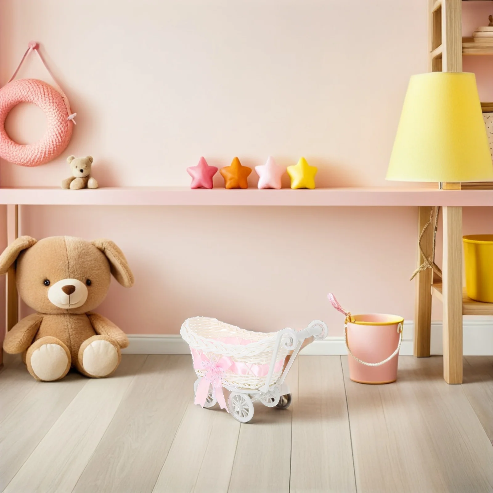 

4Pcs Imitation Rattan Candy Baskets Wedding Flower Basket Mini Trolley Shape Candy Container Party Favors Baby Shower