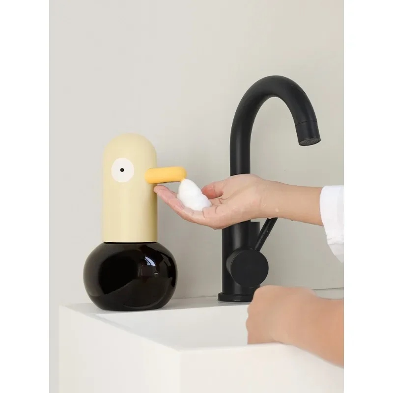 

1-Hand washing duck automatic hand sanitizer, bacteriostatic soap dispenser, foam washing mobile phone induction household