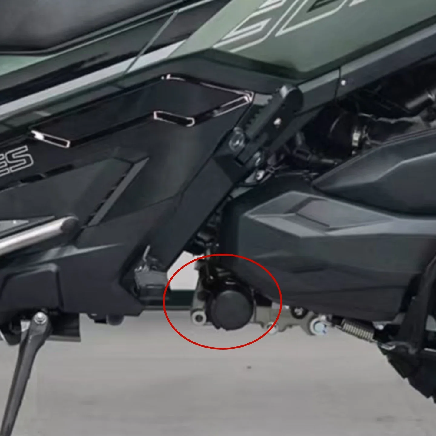 ل ZONTES 368G 368K 368E 368D 368M 2024 2025 2026 دراجة نارية فلتر زيت المحرك الكربون الصلب الغطاء الواقي 368G اكسسوارات