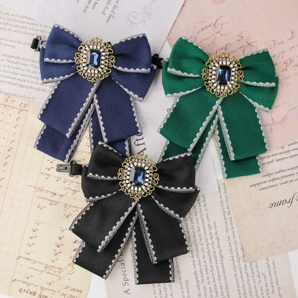 

Solid Color Rhinestone Collar Flower British Style Adjustable Gentleman's Bow Tie Blue Crystal Neck Decoration