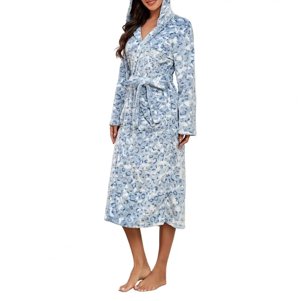 Women Bathrobe Flannel Hooded Nightgown with Adjustable Belt Pockets for Warm Winter Homewear Robe