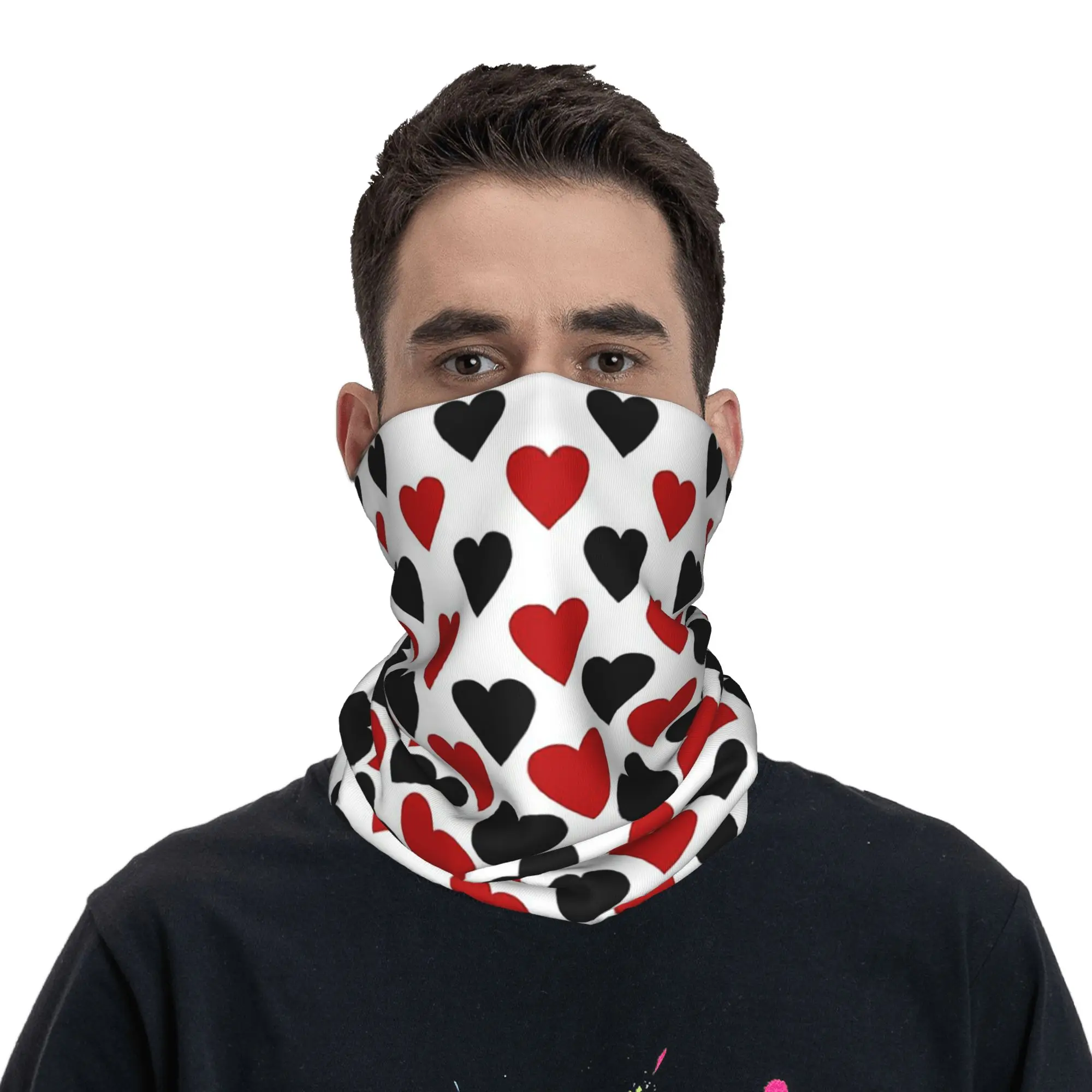 Poker Playing cards Hearts Suits Pattern Bandana Neck Gaiter Printed Face Scarf Headwear Outdoor Sports For Men Women Adult