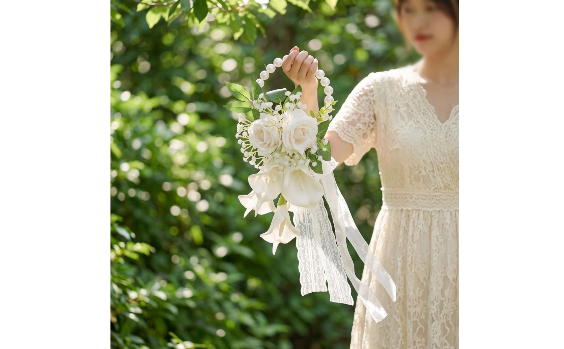 Wedding Bouquet with Pearl Handle Decorative Bridal Bouquet with Pearl Handle Handheld Flower Arrangement Elegant Flowers Formal