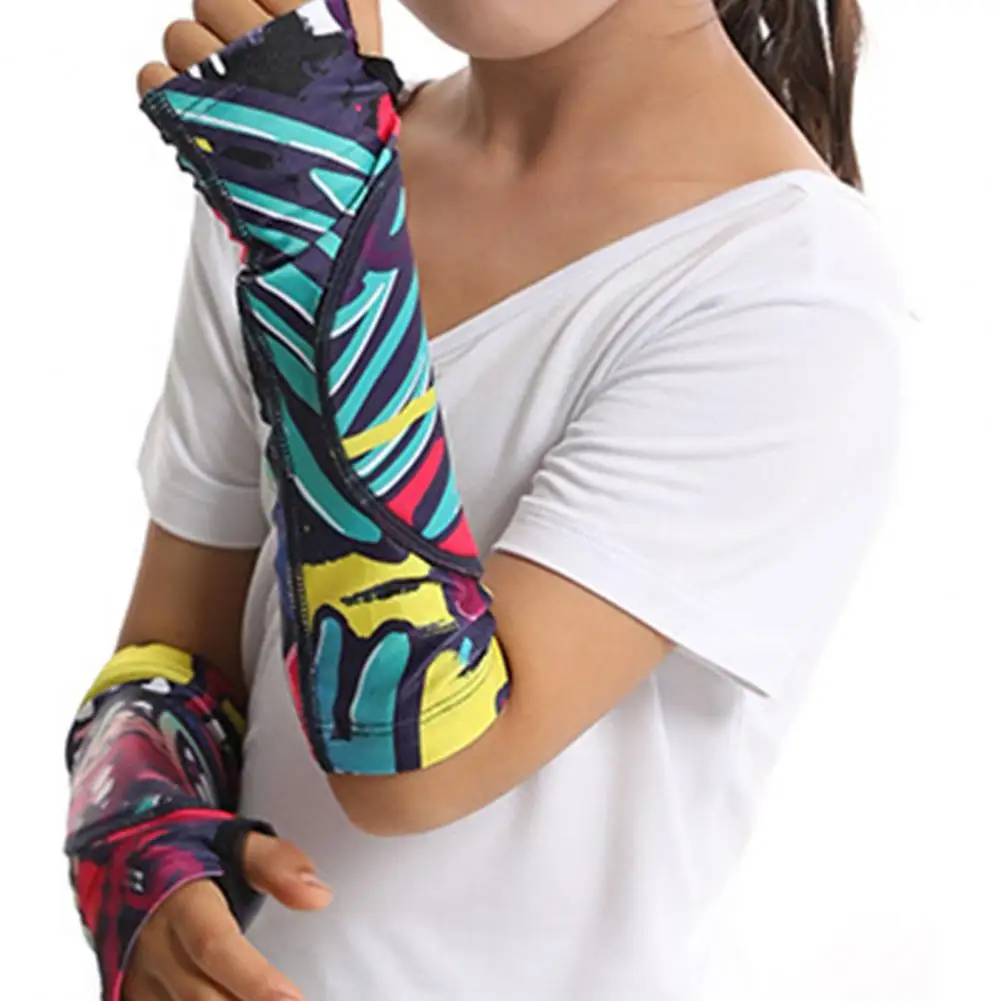 

Breathable Arm Sleeves Volleyball Sleeves Soft Breathable Volleyball Arm Sleeves with Thumb Hole for Sweat for Enhanced