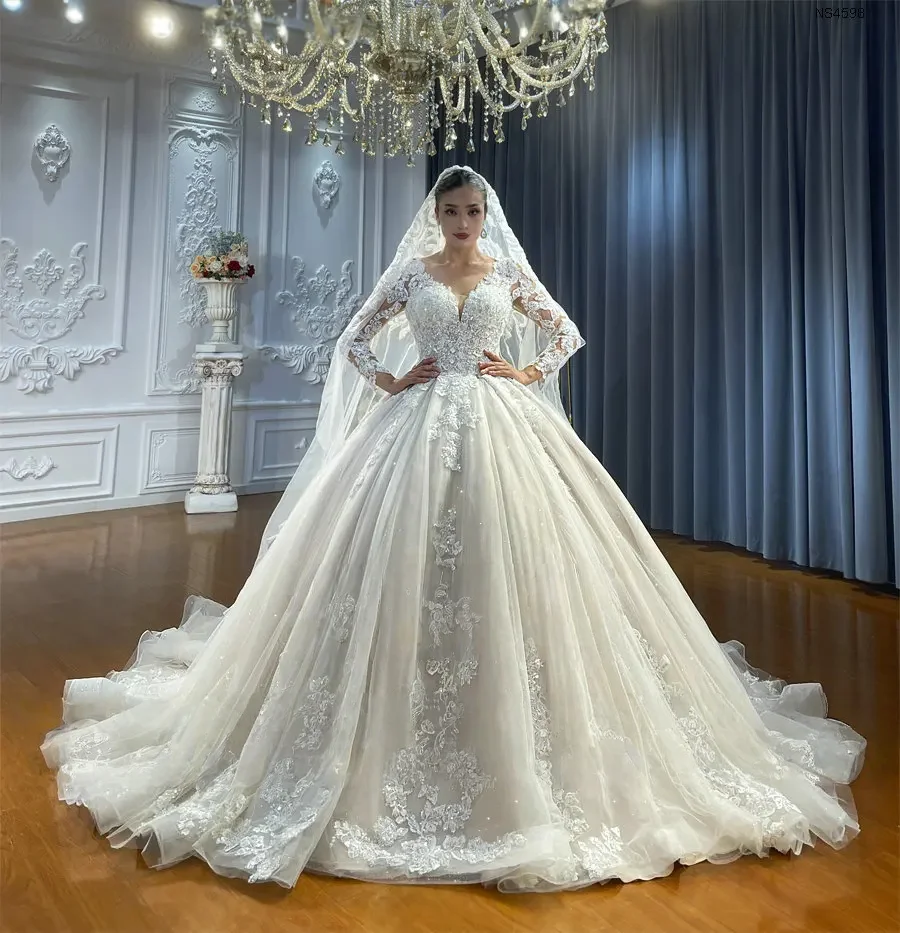 Vintage Princess Wedding Dress Long Sleeve 3D Floral Lace Rhinestone Bodice Puffy Tulle Ballgown Custom Vestido de Novia