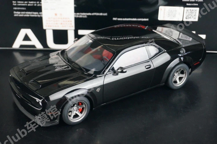 

Autoart 1:18 SRT Super Stock Black Simulation Limited Edition All Open Alloy Metal Static Car Model Toy Gift