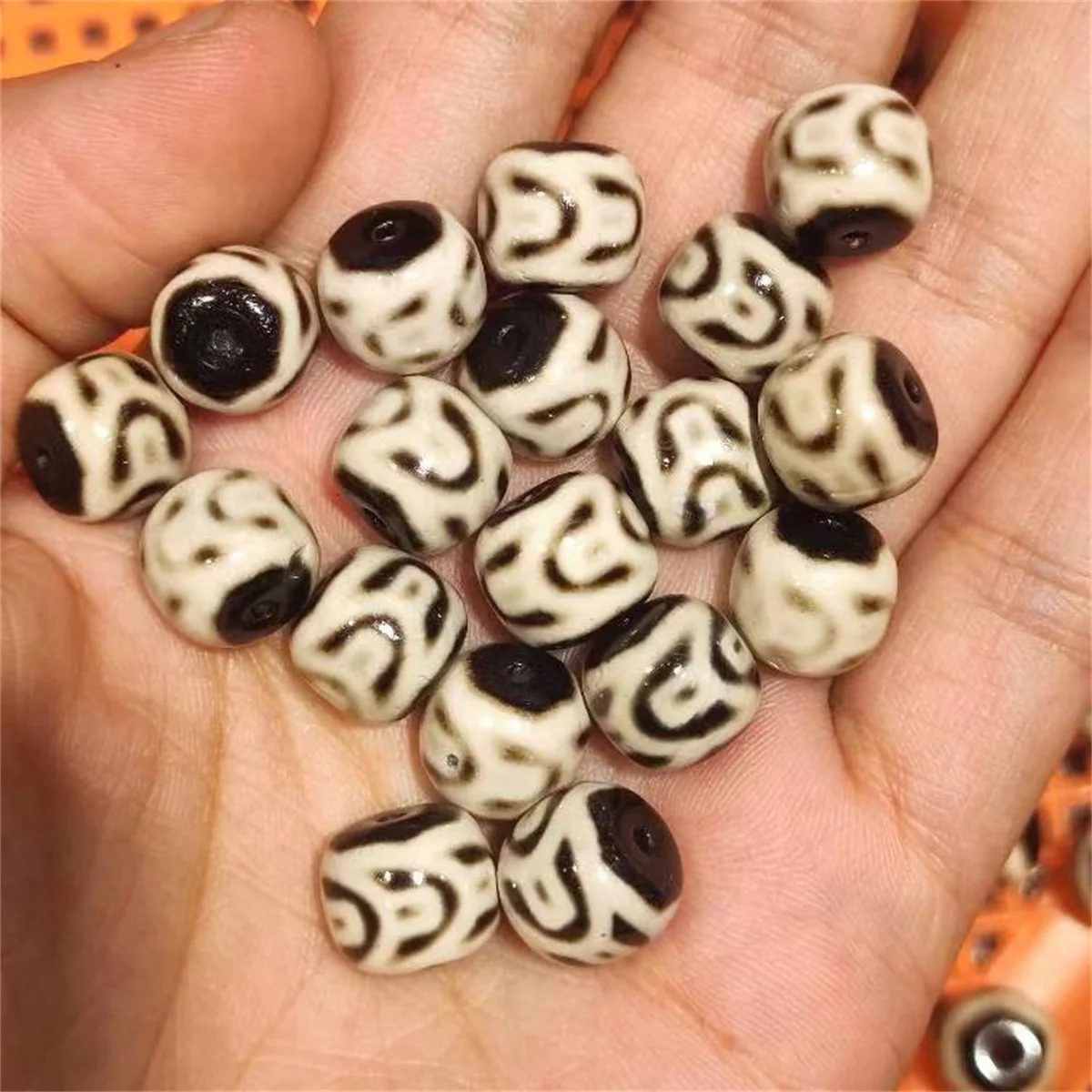 100pcs/lot Natural Five Emperor Money Pattern Agate Dzi Bracelet Wholesale Weathering Pattern Tooth Yellow Men's Women's Style